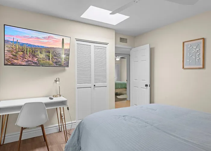 Perfectly Located Spacious With Heated Pool Ferienhaus *